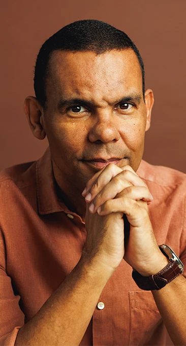 Professor Rodrigo Silva em aula